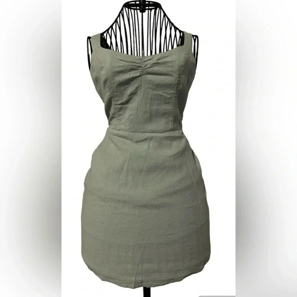 Hollister open back tie dress, Size XS - Picture 1 of 6